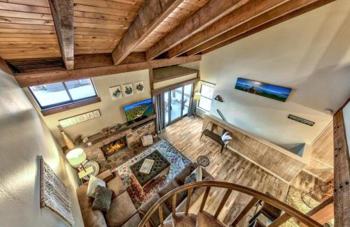 South Lake Tahoe Villa | Lakeland Village 424 - I Lake It A Lot
