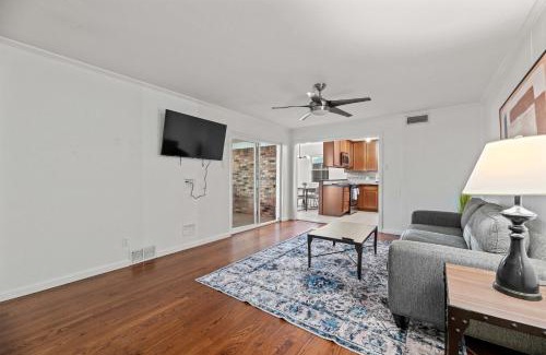 Lake Highlands Casa | Lakemere Retreat
