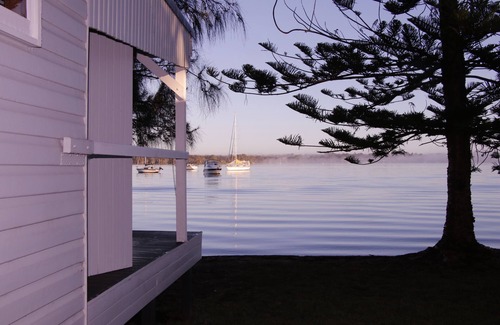 Nords Wharf Cabina | Lagos Edge Boathouse