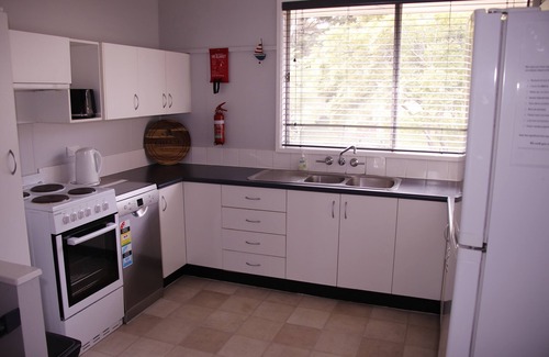 Nords Wharf Cabaña | Lakes Edge Cottage - Autónomo