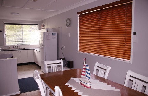 Nords Wharf Cabaña | Lakes Edge Cottage - Autónomo