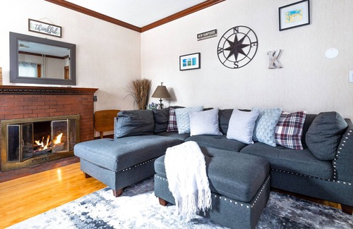 Laconia Casa | Lakes Region Getaway Close Lake Winnipesaukee, Gunstock Ski Resort & White Mtns