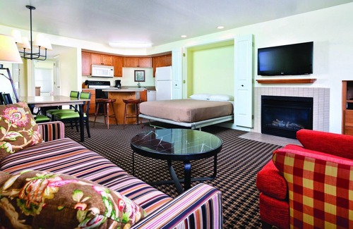 Angels Camp Complejo | Lakes, rivers, fairs, golf … it’s all here!