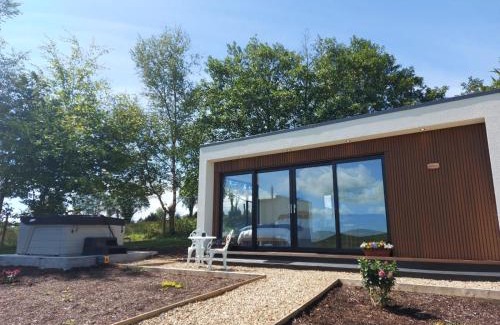 Enniskillen Casa | LakEscape - Waterfront Self- Catering Cabins