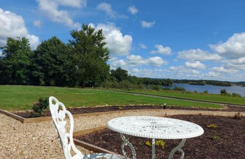 Enniskillen Casa | LakEscape - Waterfront Self- Catering Cabins