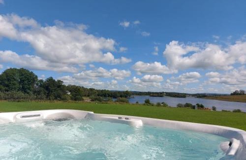 Enniskillen Casa | LakEscape - Waterfront Self- Catering Cabins