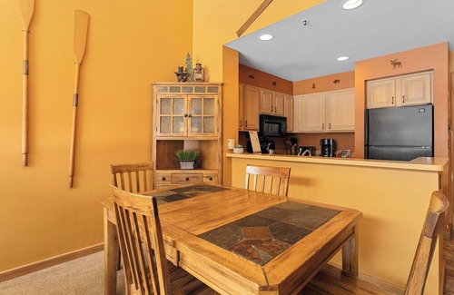 Lakeside Village Apartamento | Lakeshore #1545 by Summit County Mountain Retreats