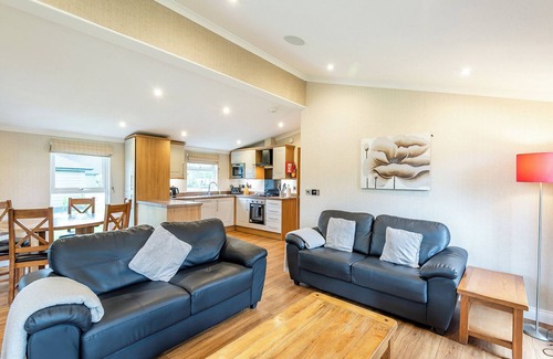 Woodhall Spa Chalet De Esquí | Lakeside 2 Pet Friendly