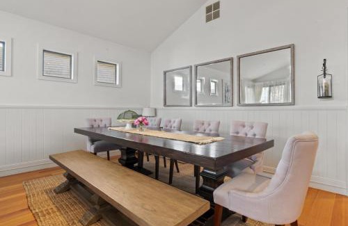 Sanctuary Lakes Casa | Lakeside 3-Bed Family Home with Amazing Views