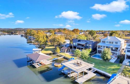 Kingsland Casa | Lakeside 499 and Concierge Services