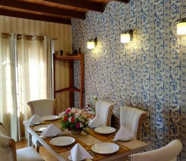 Nuwara Eliya Villa | Lakeside Cottages