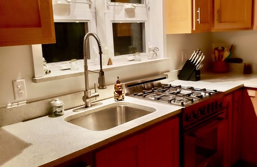 Gouldsboro Cabaña | Lakeside Couples Retreat at Gouldsboro State Park
