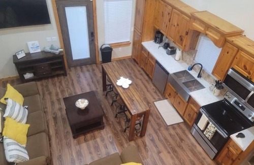 Willis Cabina | Lakeside Cozy-Cabin