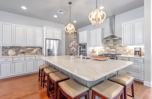 Canyon Lake Casa | Lakeside Dreamhouse I Lake, Hot tub, Dogs