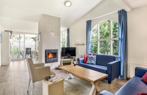Brouwershaven Casa | Lakeside Escape & Sauna