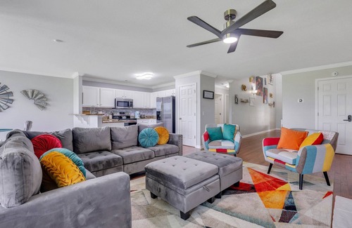 Port Wentworth Casa | ⭐ Lakeside Family Oasis. 19 minutes to Downtown Savannah! 10 Guest Stay. ⭐
