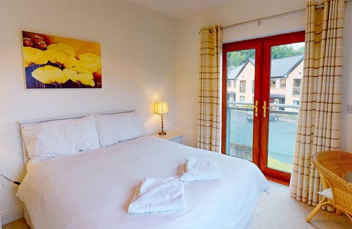 Killaloe Casa | Lakeside Holiday Homes - Type B