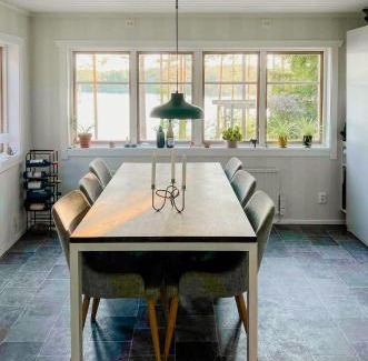 Karlskoga Casa | Lakeside Holiday Home With Sauna Near Karlskoga