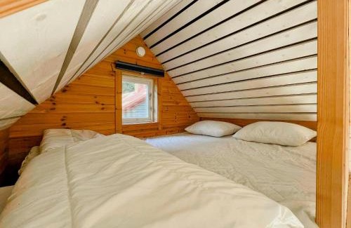 Karlskoga Casa | Lakeside Holiday Home With Sauna Near Karlskoga