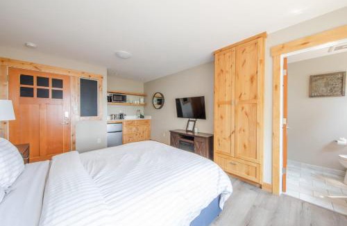 Kings Beach Apartamento | Lakeside Hotel room #6 in Kings Beach