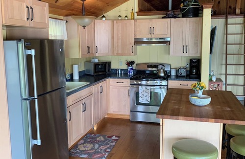 Munsonville Cabaña | Lakeside living! Relax and enjoy prestine Granite Lake…..your oasis to breathe