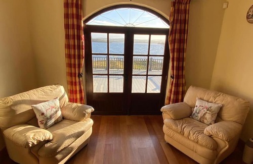 Lisnarrick Casa | Lakeside Lodge - Magnificent Rural Setting
