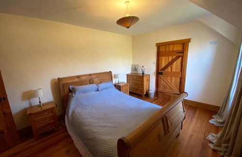 Lisnarrick Casa | Lakeside Lodge - Magnificent Rural Setting