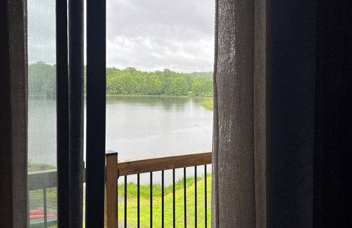 Granville Summit Cabina | Lakeside Lodge