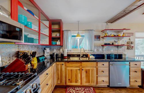 Pinetop-Lakeside Casa | Lakeside Luxury
