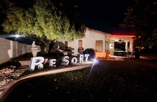 Avondale Casa | NUEVO REMODEL LUJOSO LAKESIDE RETREAT MINUTES FROM SPRING TRAINING