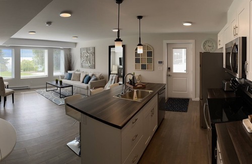 Central Okanagan Casa | Lakeside Retreat en el corazón del país del vino!