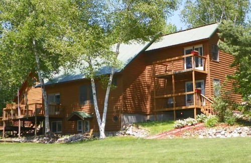 Osceola Casa | Lakeside Retreat near Osceola, WI