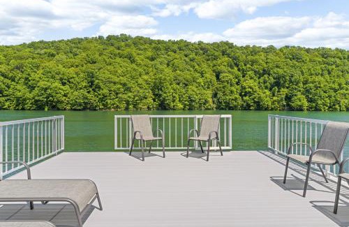 Jacksboro Casa | Lakeside Retreat