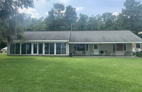 Lake Waccamaw Casa | Lakeside Retreat With Panoramic Views Like No Other