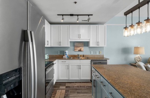 Panama City Beach Condominio | Laketown Wharf Unit 1914