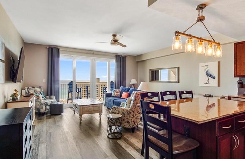Panama City Beach Casa | Laketown Wharf #1202 by Nautical Properties Vacation