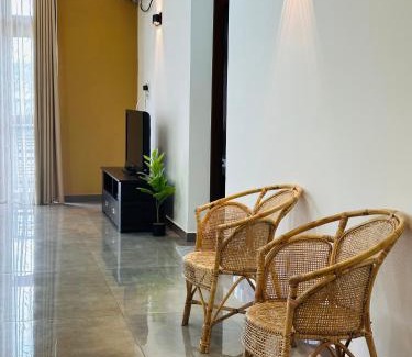 Battaramulla Apartamento | Lakeview Apartment with Modern Interior and Facilities