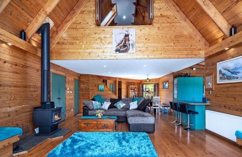 Lake Tarawera Casa | Lakeview Chalet Lake Tarawera