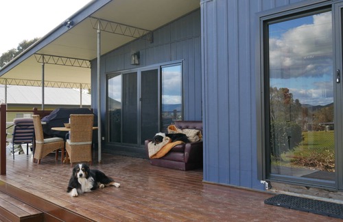 Bonnie Doon Casa | Lakeview Cottage - Easy Boat Access, Dog Friendly