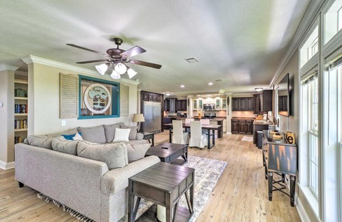 Edgemont Casa | Lakeview Edgemont Escape with Fire Pit and Grill!