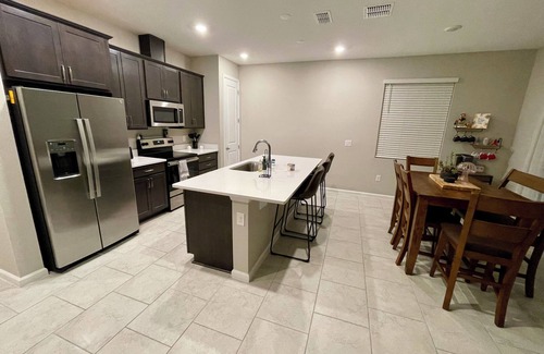 Haines City Casa | Lakeview Oasis w/ Game Room, Screened Patio & Playground Across the Street