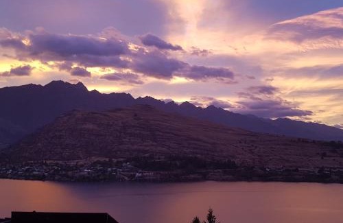 Queenstown Casa | LakeView Panoramas