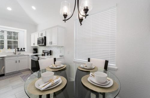 Silver Creek Casa | Lakeview Villa G