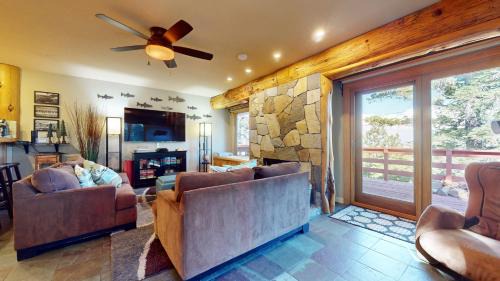 Mammoth Lakes Apartamento | Lakeview Villas #09 condo