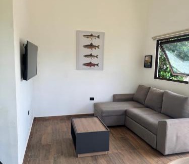 Coatepeque Cabina | LakeVIU
