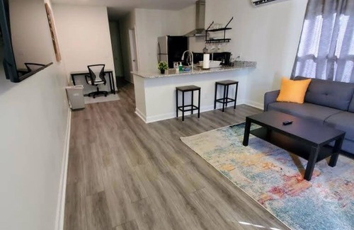 Durham Apartamento | Lakewood Lyon Park Renovated Cottage Near Duke 28B