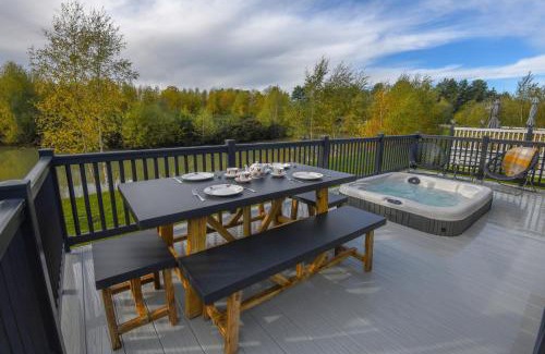 Woodhall Spa Casa | Lakewood Retreat