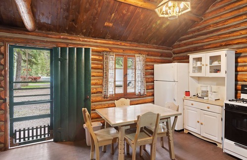 Cheyenne Crossing Cabina | Cabaña Lakota por Spearfish Creek