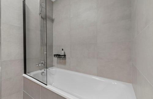 Ruzinov Apartamento | LAM Jegeho AC - PS5 - Parking