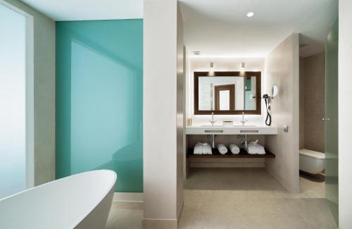 Gothic Quarter Hotel | Lamaro Hotel
